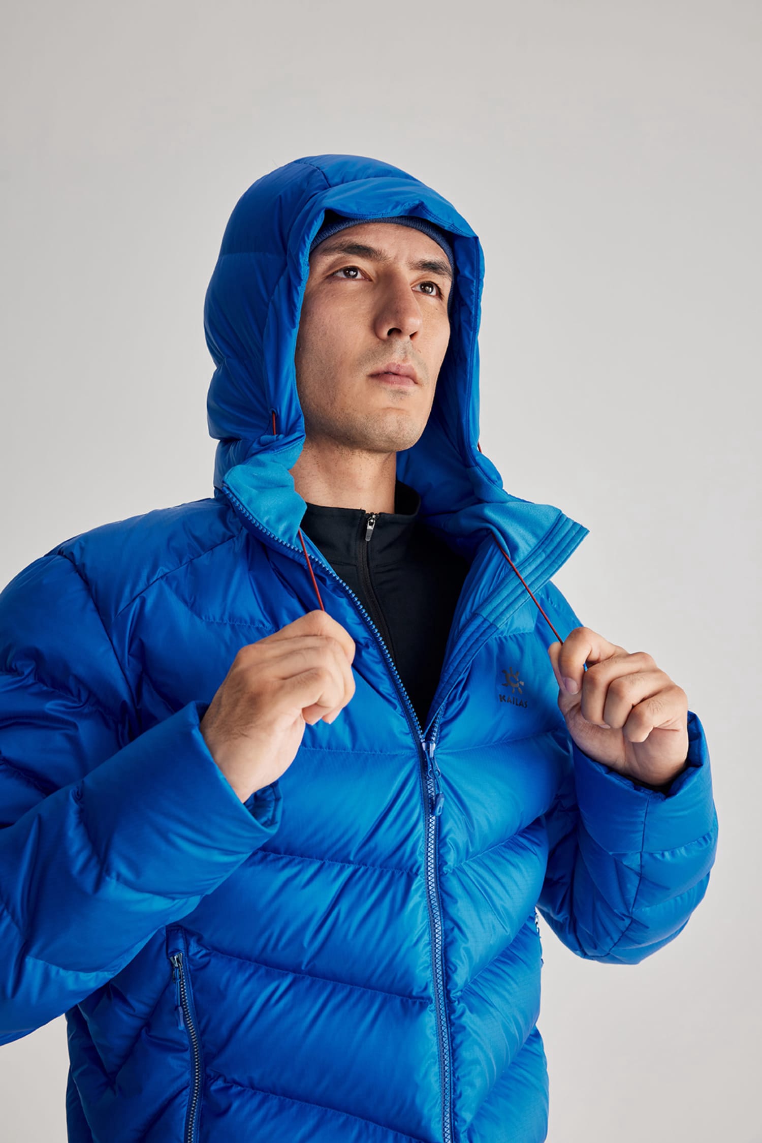 Kailas Water-Resistant Lightweight 700FP Down Hooded Jacket for Outdoor  Sports Men