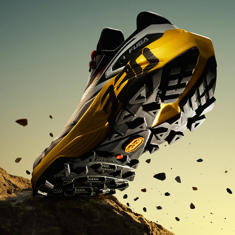 Agile & Effortless Strides. Dual-Depth Dynamic Lugs
