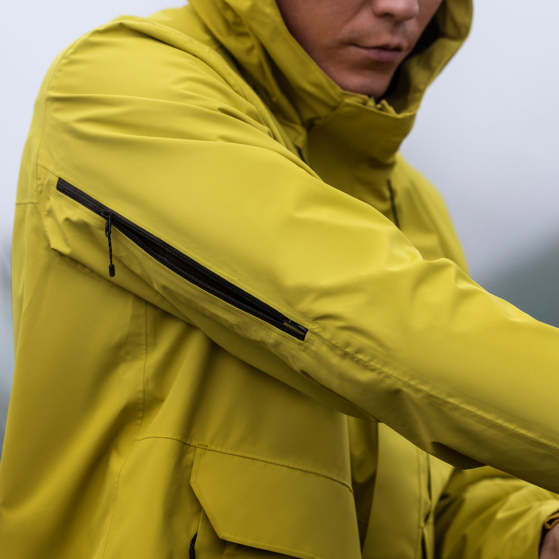 Kailas Dingri 15000mm H2O Waterproof Windproof Hooded Hardshell Jacket with Cargo pockets Men's